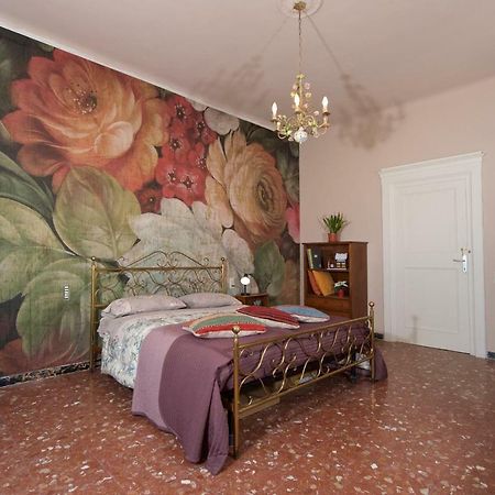 Liberi Mercanti - Guest House Affittacamere Lucca Ngoại thất bức ảnh