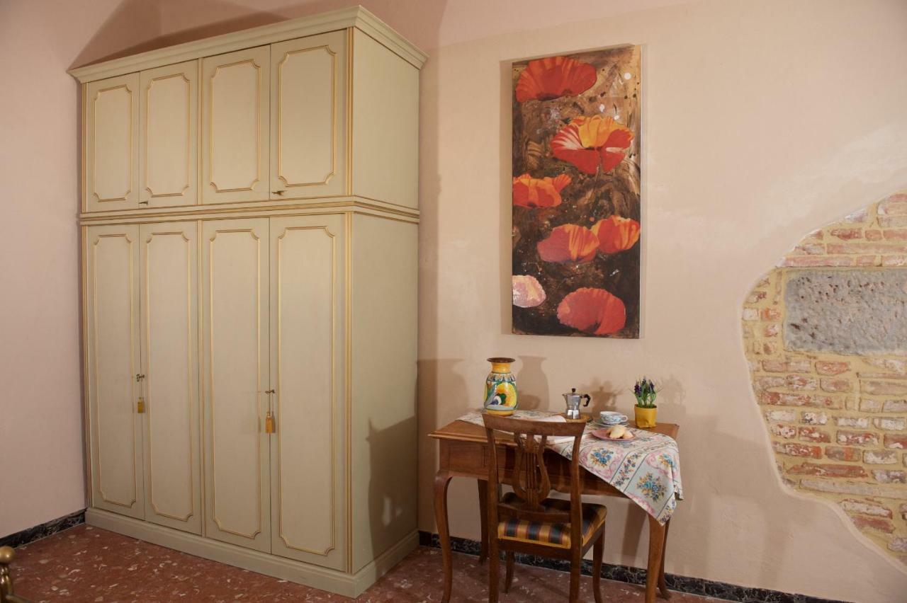 Liberi Mercanti - Guest House Affittacamere Lucca Ngoại thất bức ảnh