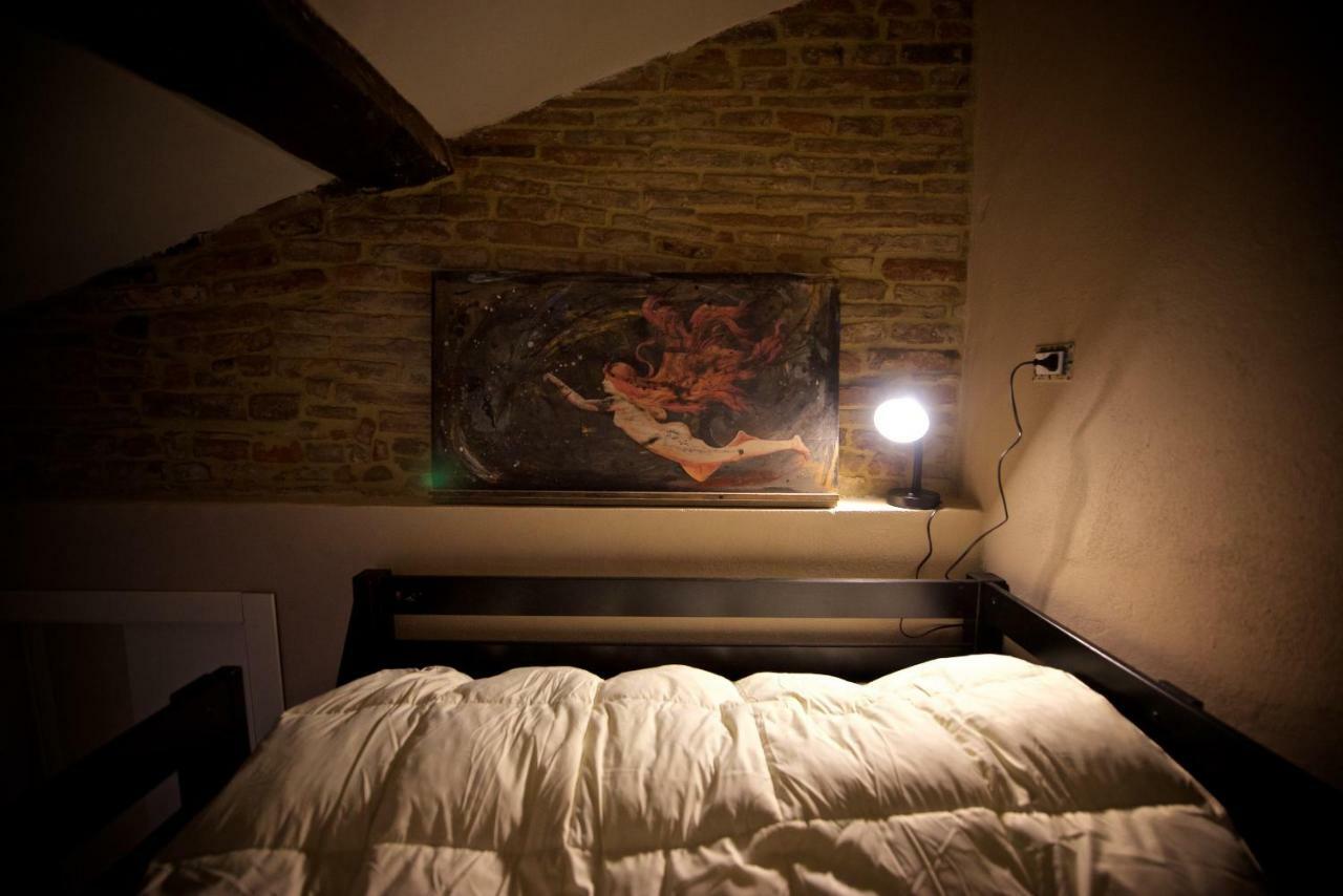 Liberi Mercanti - Guest House Affittacamere Lucca Ngoại thất bức ảnh